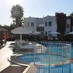 Princess Artemisia - Interni Hotell 3*