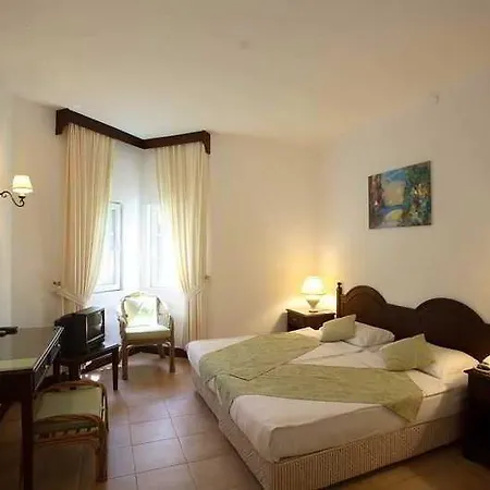 Princess Artemisia - Interni 酒店 3*